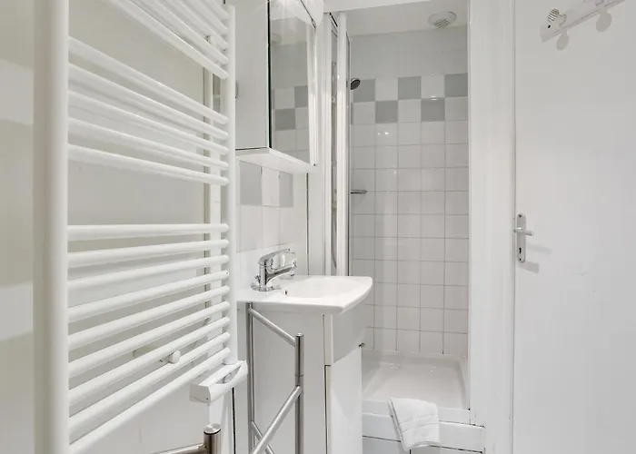 Comfortable Flat In The Middle Of Daire Paris